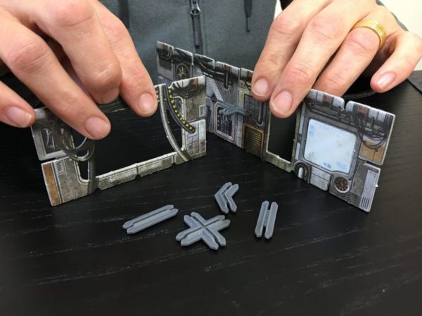 Plastic Terrain Clips - Grey 2